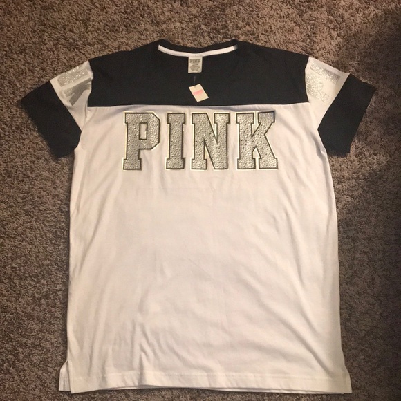 Pink tshirt - Picture 2 of 4